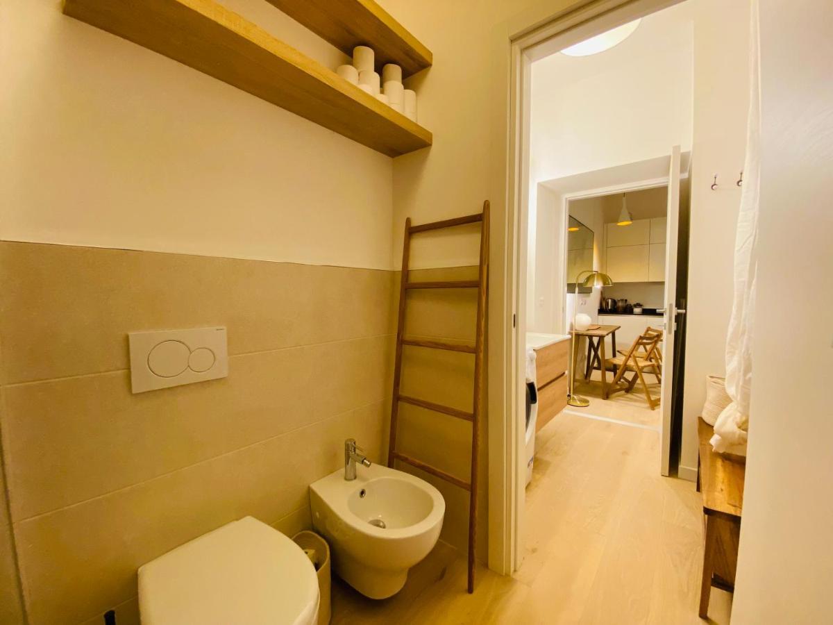 Piazzaborsa Charme Apartment Triest Zewnętrze zdjęcie